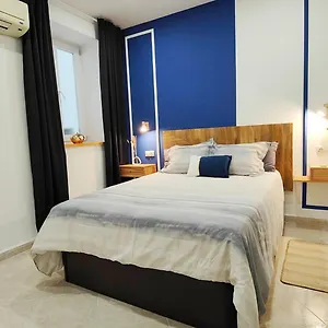 Junto A Calle Larios Apartament